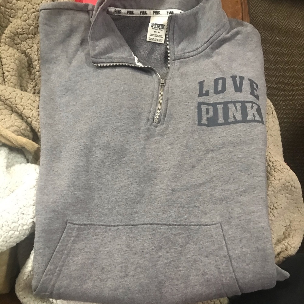 Set of two Pink sweatshirts